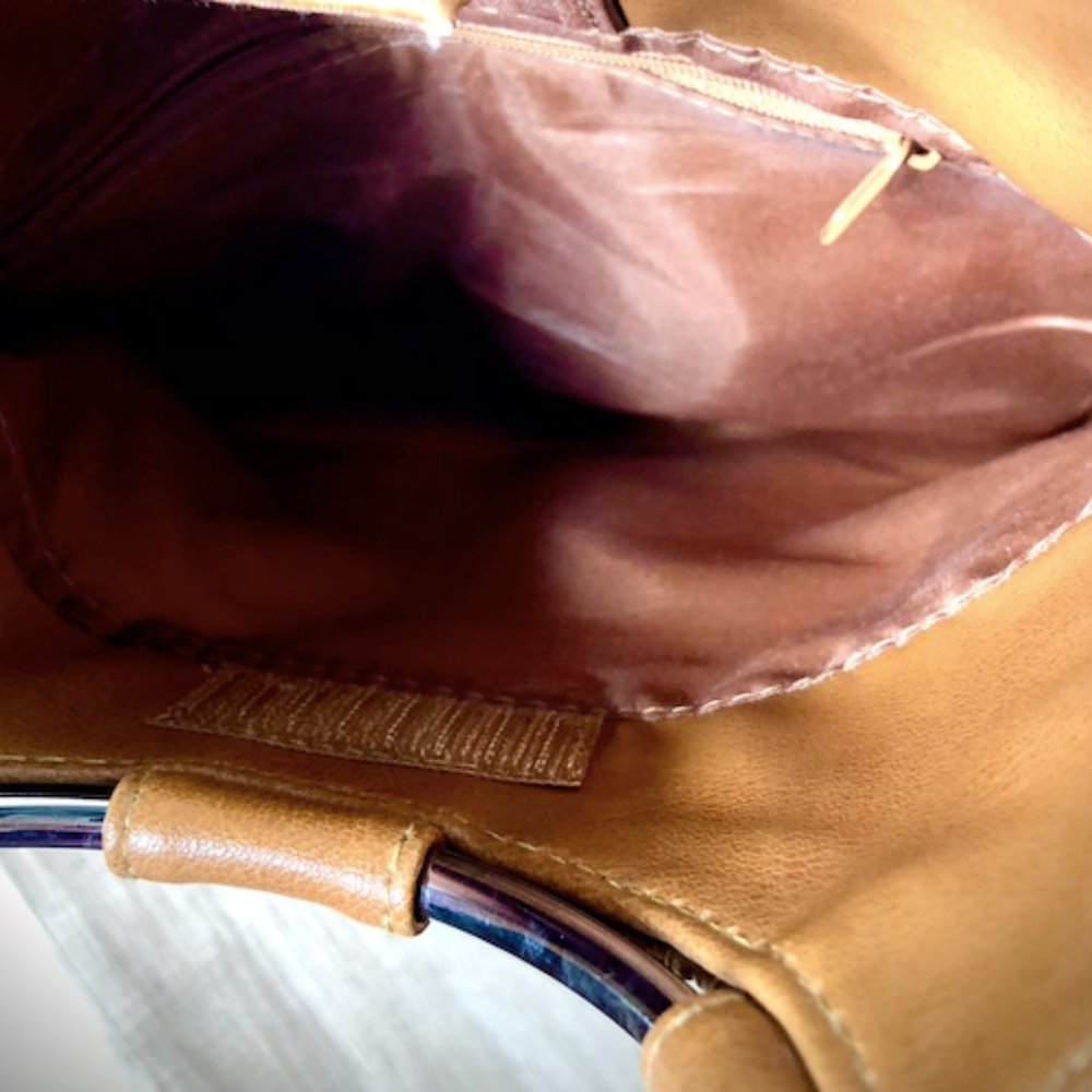 Vintage Faux Leather Bag - Picture 2 of 2